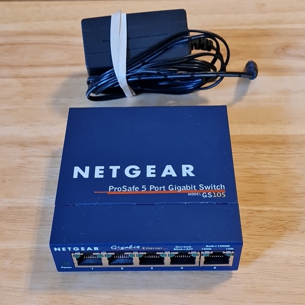 Netgear Blue ProSafe 5 Port Gigabit Switch